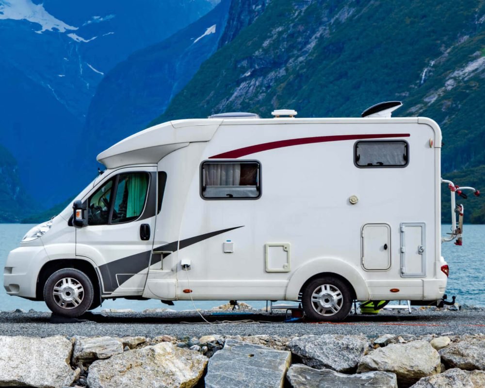 family-vacation-travel-trip-in-motorhom-N7WVANR.jpg
